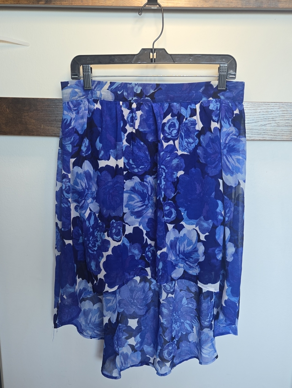 Dynamite Blue Floral High-Low Skirt